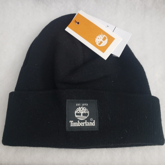 Timberland Cuff Beanie With Woven Patch - Picture 2 of 5